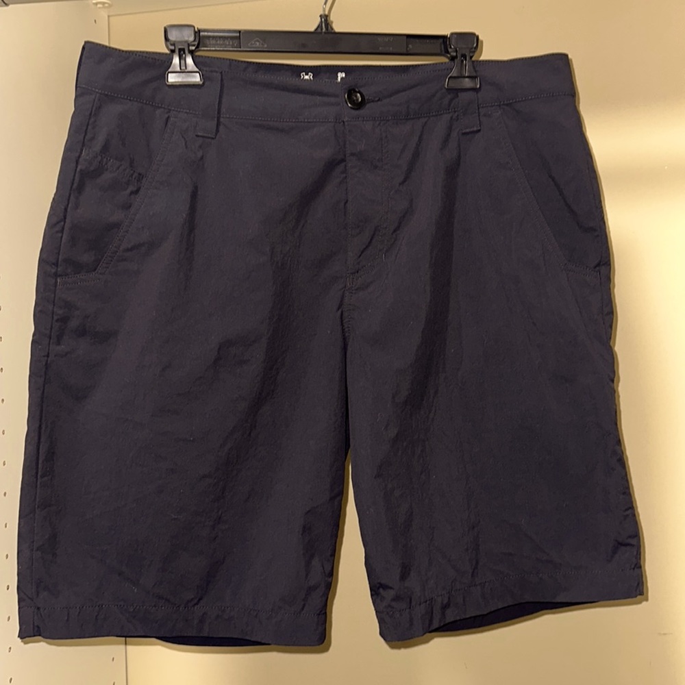 Under Armour Mens Black Heat Gear Loose fit Shorts‎ Size 36